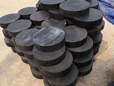 平塘县板式橡胶支座由若干层橡胶片与薄钢板经加压硫化